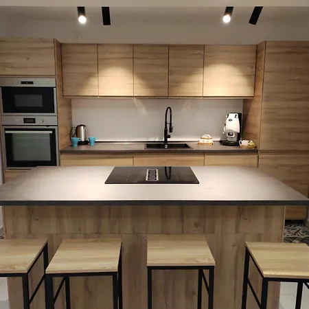 Ciuririvu Lejlighed *