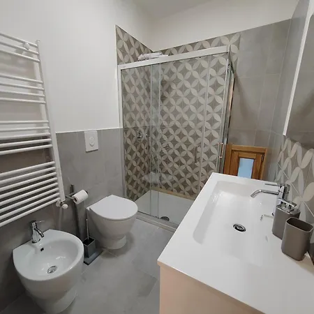 Ciuririvu Lejlighed *